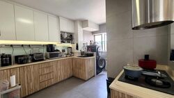 Blk 407 Hong Kah Court (Jurong West), HDB Executive #596198931